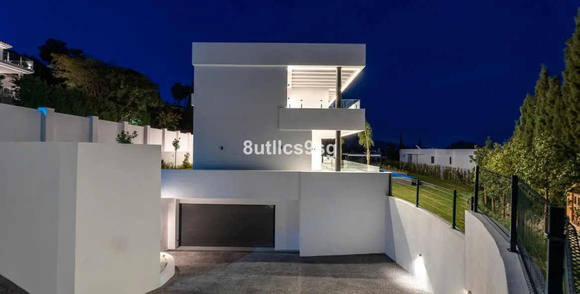 Sale of detached villa in Benahavís 27