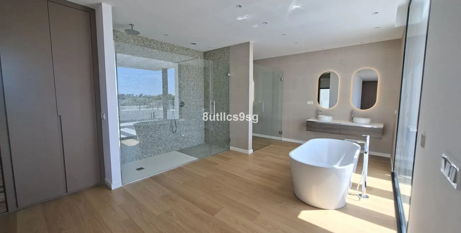 Venta de villa independiente en Benahavís 16