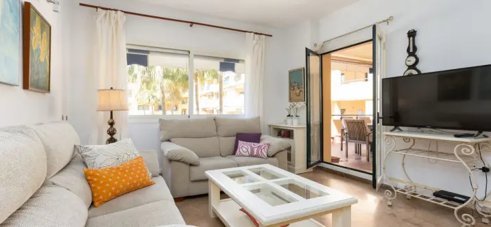 Long-term rent of middle floor apartment in San Pedro de Alcántara 2