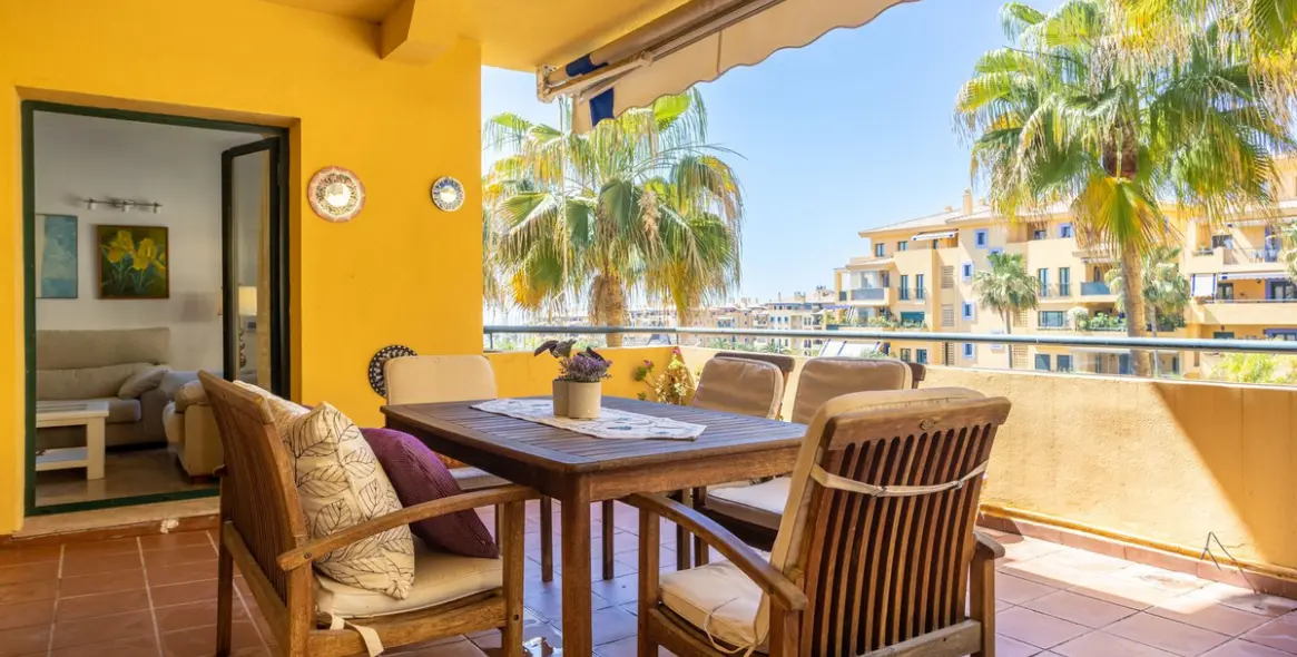 Long-term rent of middle floor apartment in San Pedro de Alcántara 6