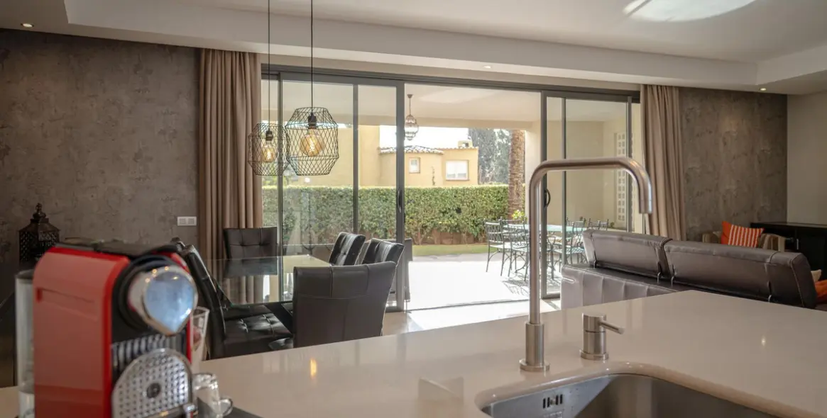 Долгосрочная аренда таунхауса в Sierra Blanca 11