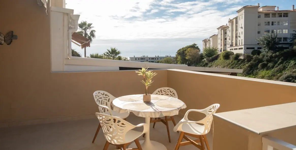 Sale of ground floor apartment in Arroyo de la Miel 1