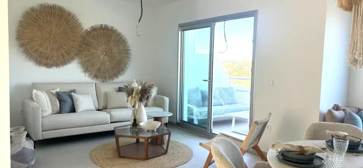 Sale of ground floor apartment in Estepona 3