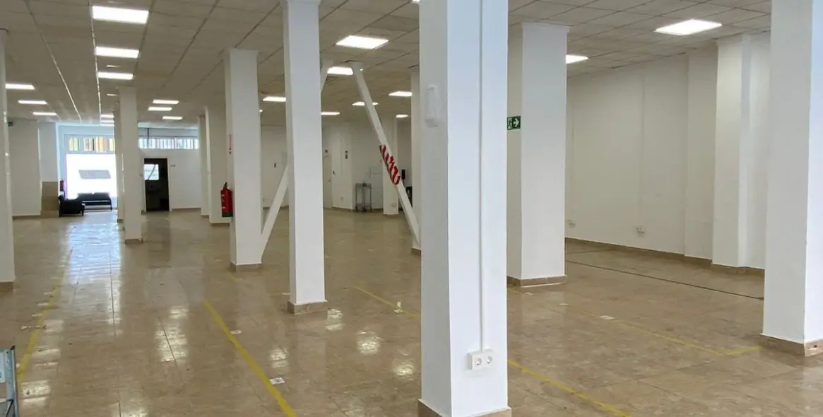 Sale of commercial premises in Málaga 6