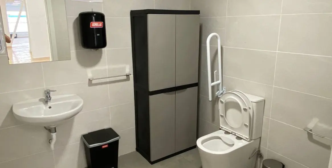 Sale of commercial premises in Málaga 9