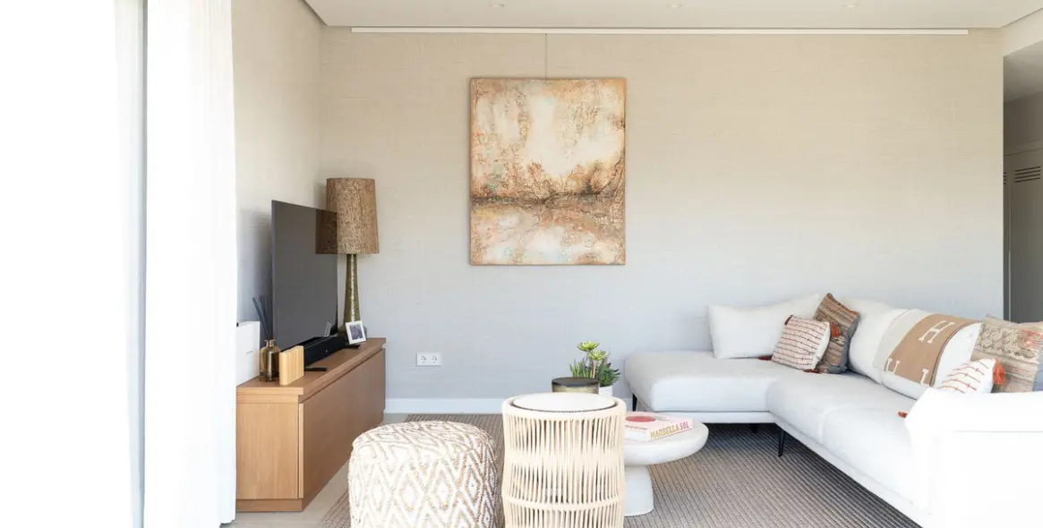 Sale of penthouse duplex in Estepona 4