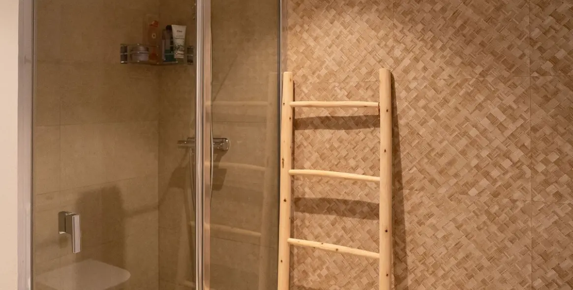 Sale of penthouse duplex in Estepona 12