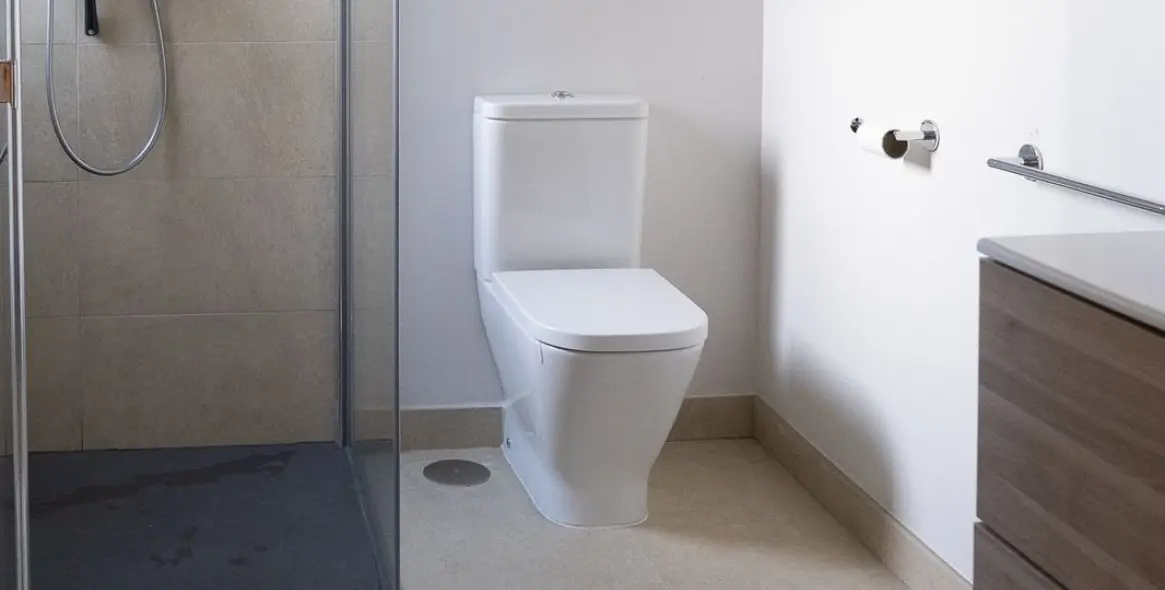 Sale of penthouse duplex in Estepona 16