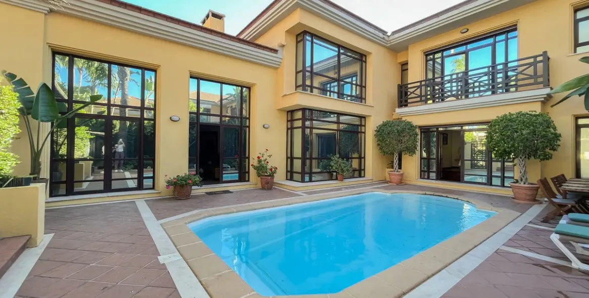 Долгосрочная аренда  отдельно стоящей виллы в Puerto Banús 1