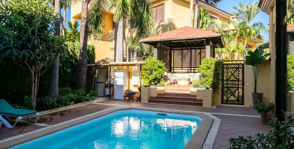 Долгосрочная аренда  отдельно стоящей виллы в Puerto Banús 2