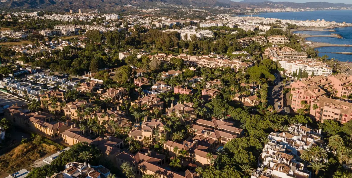 Долгосрочная аренда  отдельно стоящей виллы в Puerto Banús 15