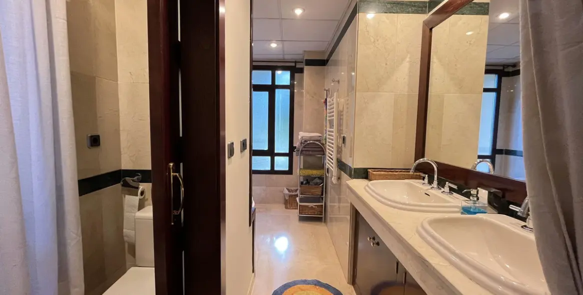 Долгосрочная аренда  отдельно стоящей виллы в Puerto Banús 20