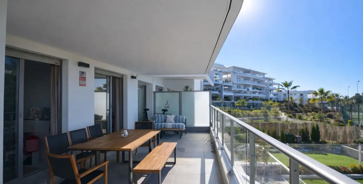 Продажа апартаментов на первом этаже в El Chaparral 8