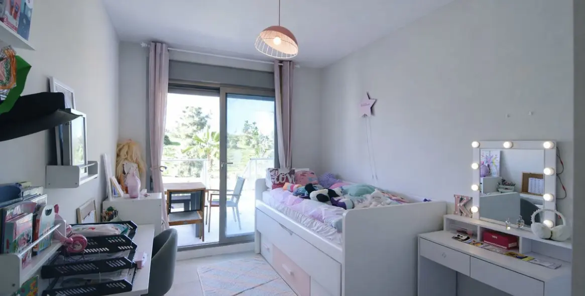 Продажа апартаментов на первом этаже в El Chaparral 18