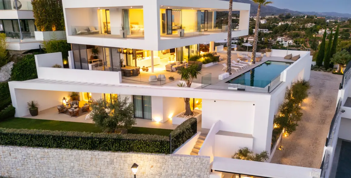 Продажа  отдельно стоящей виллы в La Quinta 3