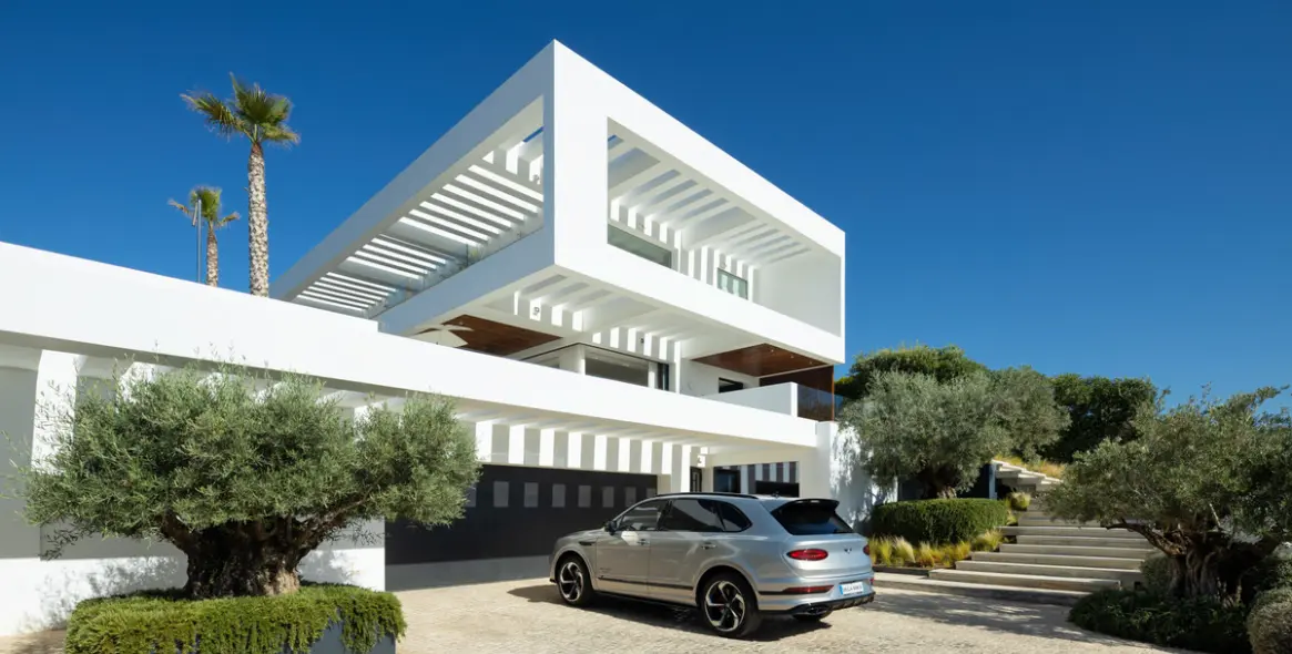 Sale of detached villa in La Quinta 23