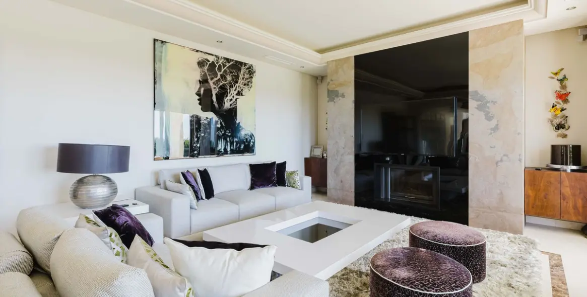 Long-term rent of detached villa in Los Flamingos 12