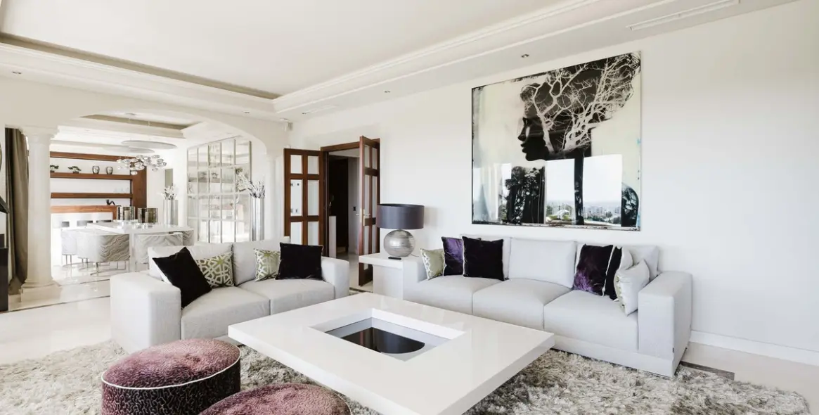 Long-term rent of detached villa in Los Flamingos 13