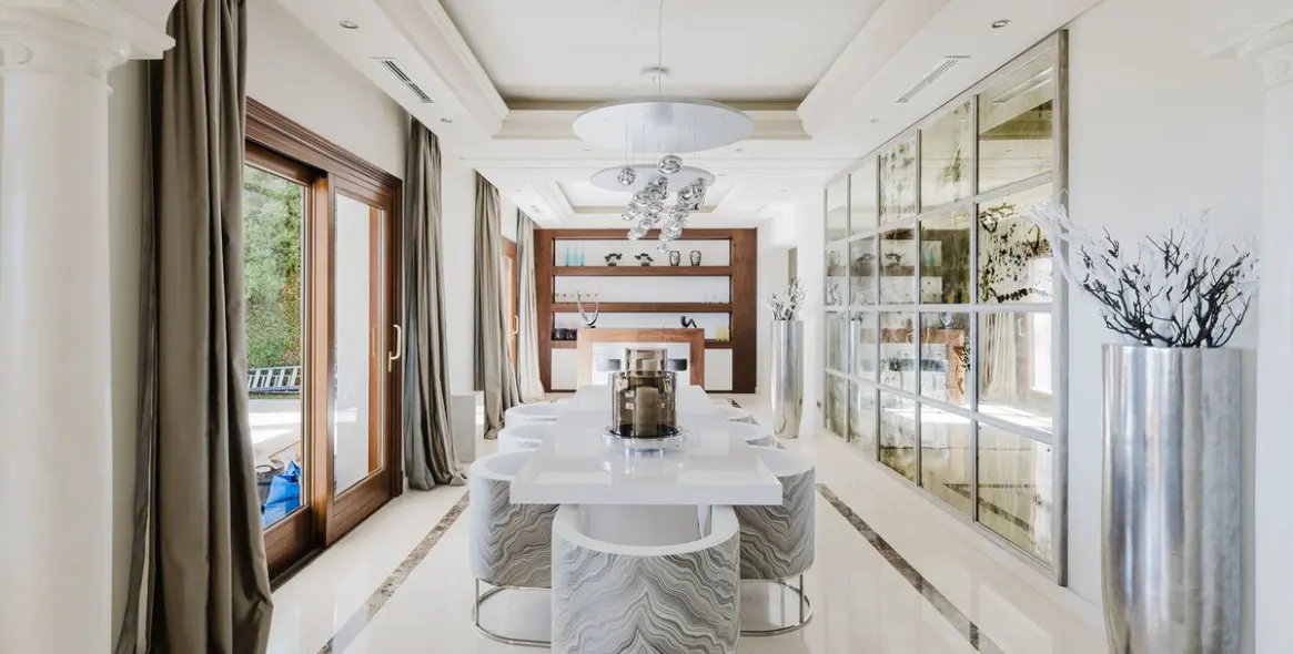 Long-term rent of detached villa in Los Flamingos 15