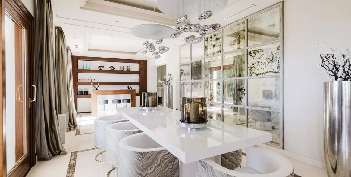 Long-term rent of detached villa in Los Flamingos 17