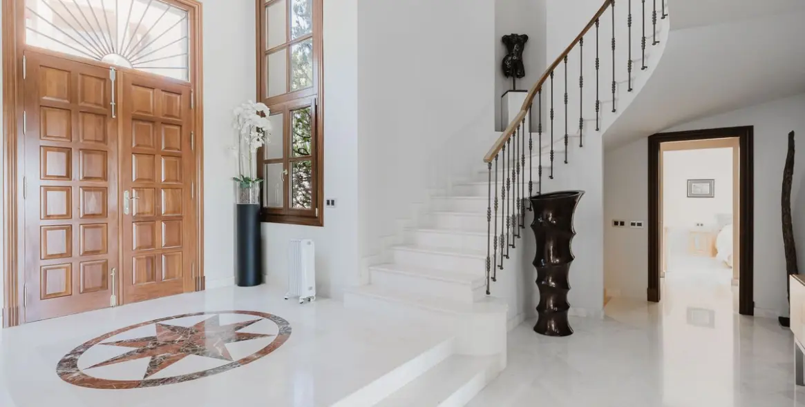 Long-term rent of detached villa in Los Flamingos 27