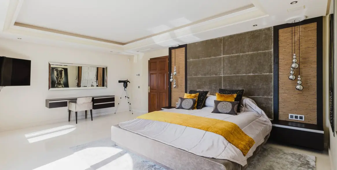 Long-term rent of detached villa in Los Flamingos 32