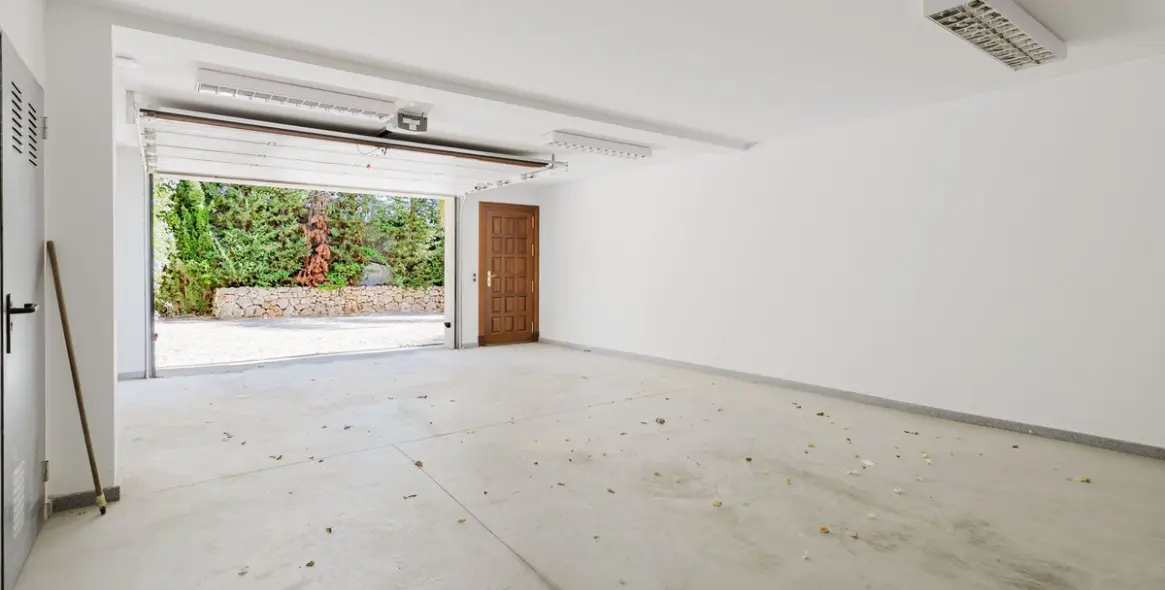 Long-term rent of detached villa in Los Flamingos 63