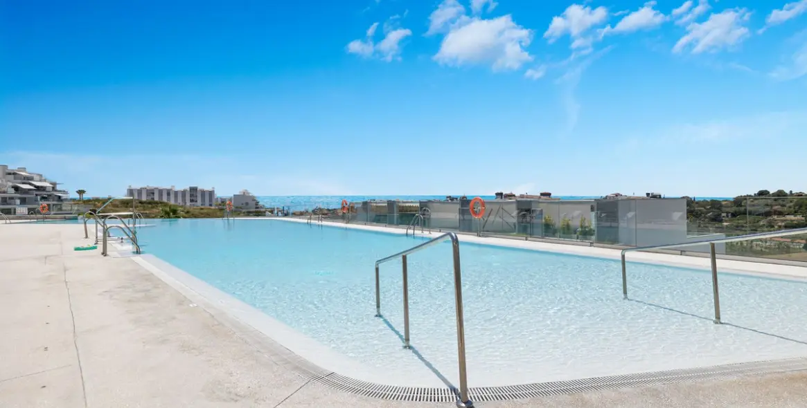 Alquiler a largo plazo de casa pareada en Cancelada 1