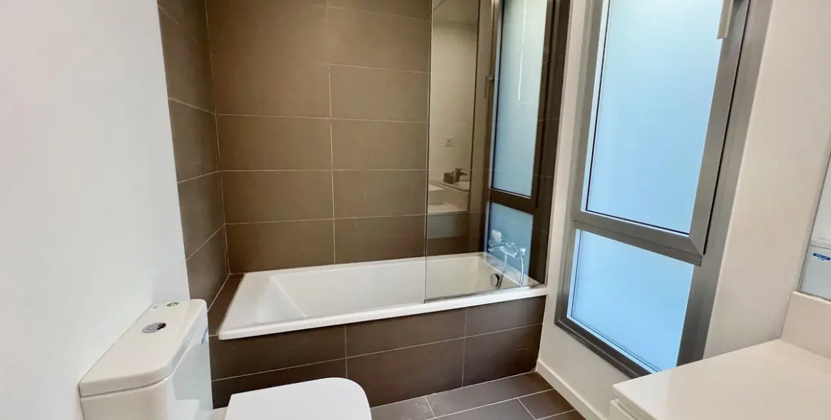 Alquiler a largo plazo de casa pareada en Cancelada 17