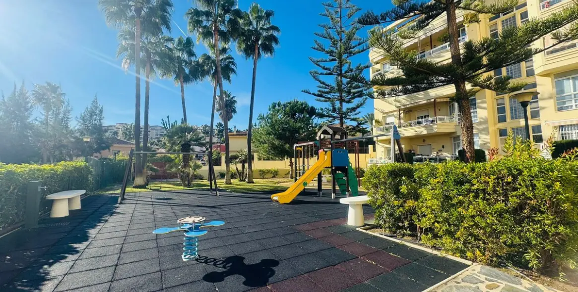 Sale of ground floor apartment in La Cala Hills 17