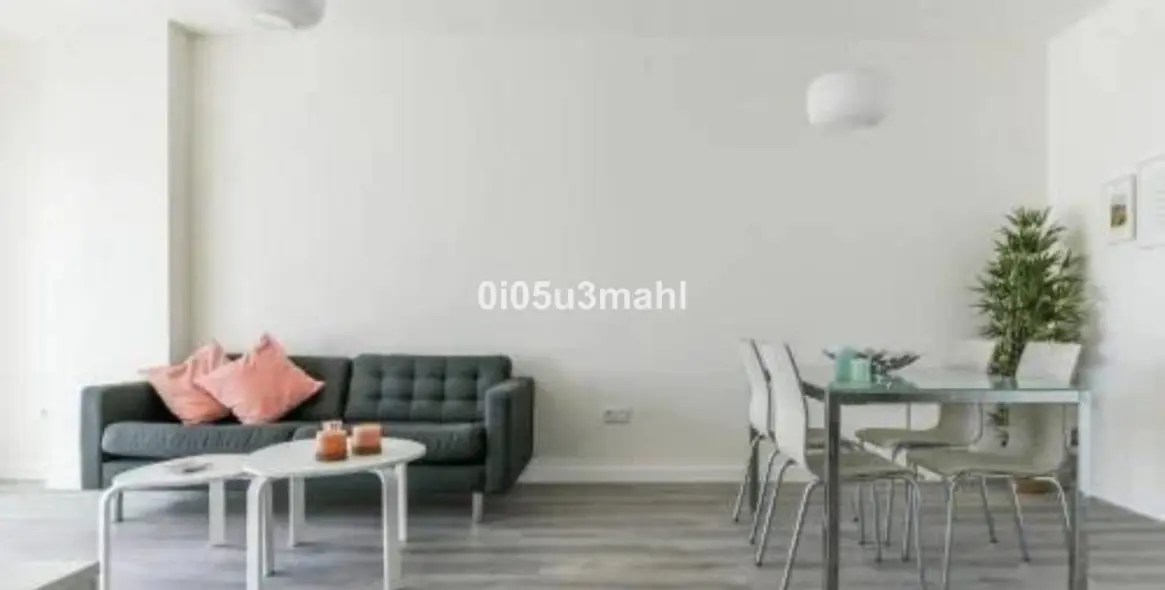 Продажа апартаментов на среднем этаже в Málaga 3