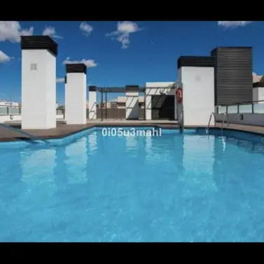 Sale of middle floor apartment in Málaga