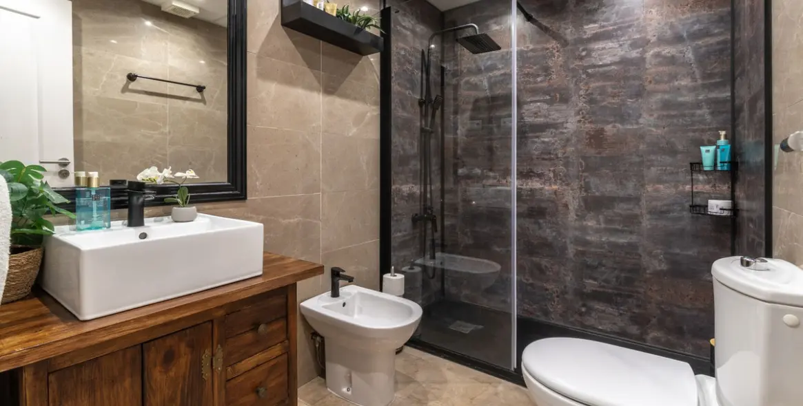 Продажа апартаментов на среднем этаже в Torrequebrada 16