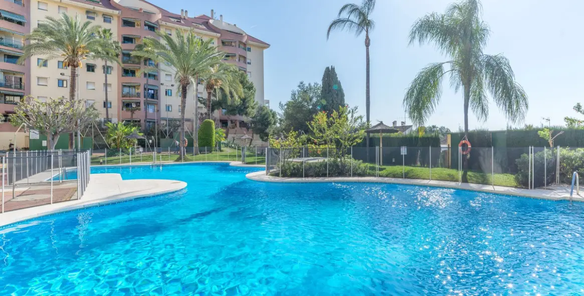 Продажа апартаментов на среднем этаже в Marbella 2