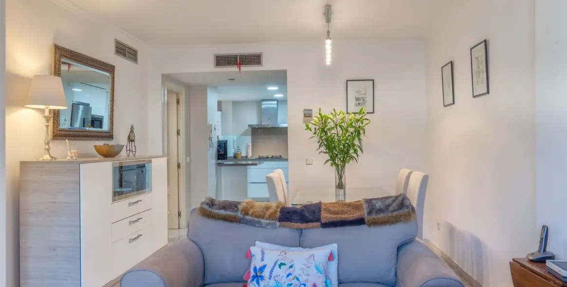 Продажа апартаментов на среднем этаже в Marbella 8