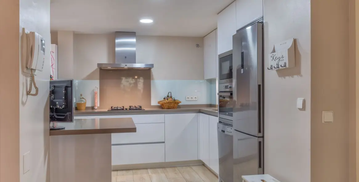 Продажа апартаментов на среднем этаже в Marbella 18