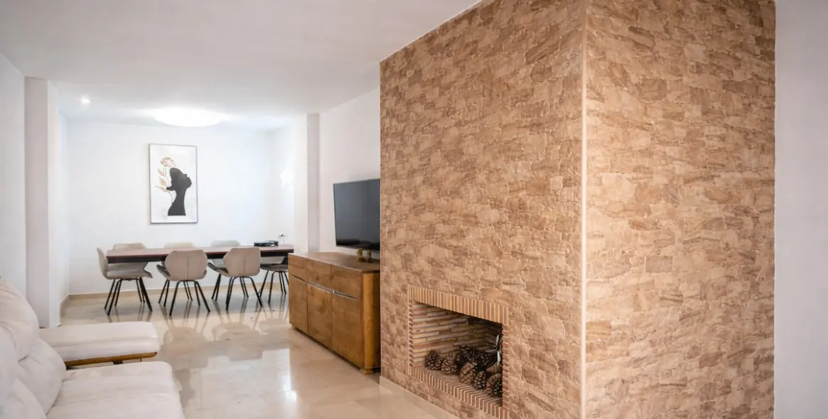 Sale of middle floor apartment in Guadalmina Alta 17