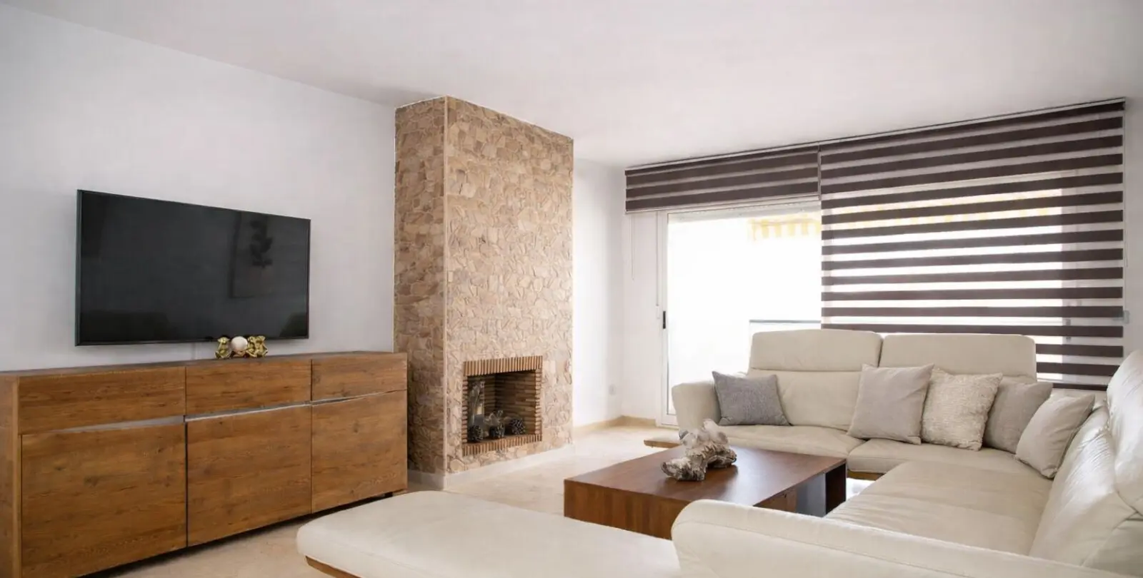 Sale of middle floor apartment in Guadalmina Alta 2