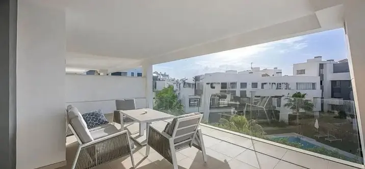 Sale of middle floor apartment in Selwo 0