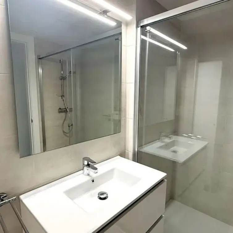 Sale of middle floor apartment in Selwo