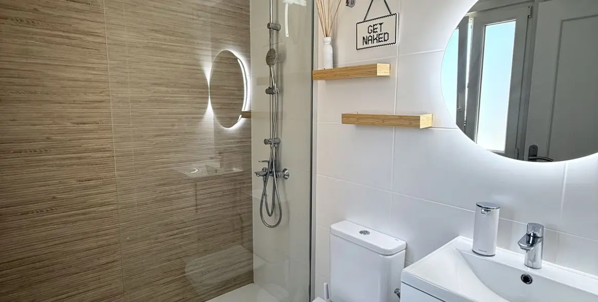 Sale of penthouse in Estepona 28