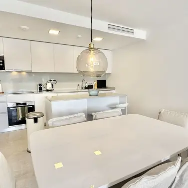 Продажа апартаментов на первом этаже в La Cala de Mijas