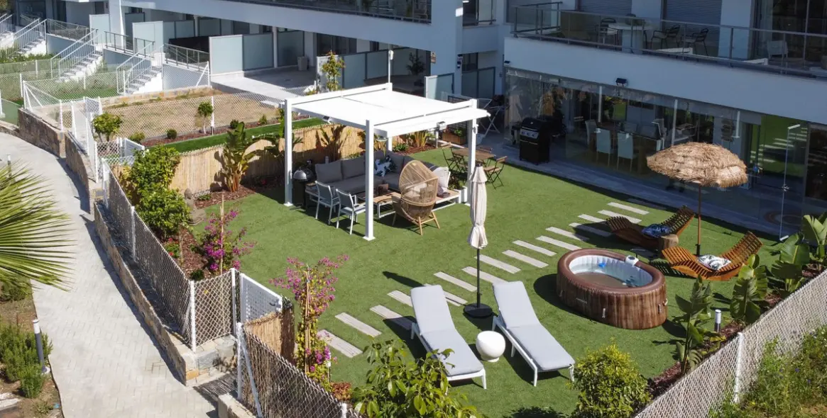 Продажа апартаментов на первом этаже в El Chaparral 1