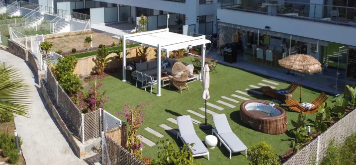 Продажа апартаментов на первом этаже в El Chaparral 0