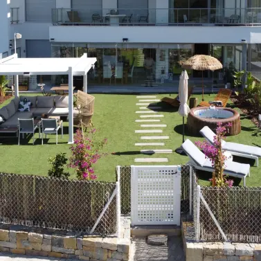 Продажа апартаментов на первом этаже в El Chaparral