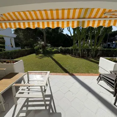 Sale of semi-detached house in Miraflores