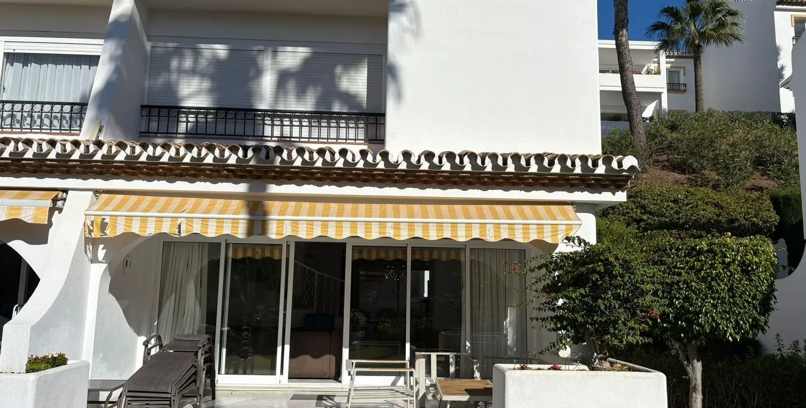 Venta de casa pareada en Miraflores 9