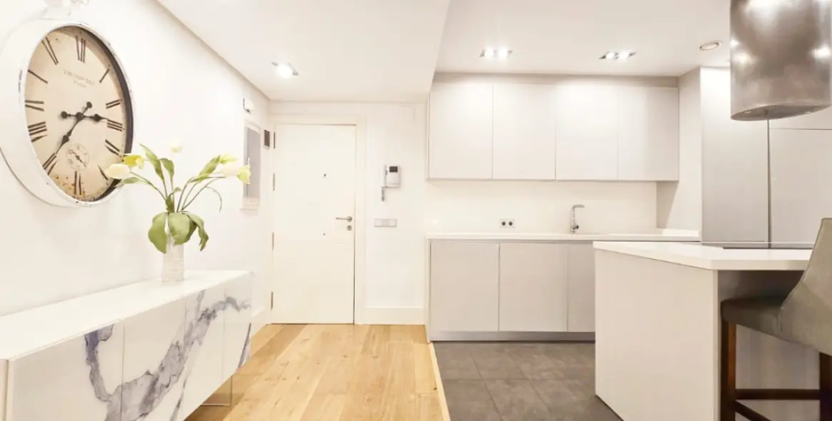 Продажа апартаментов на среднем этаже в Málaga Centro 4