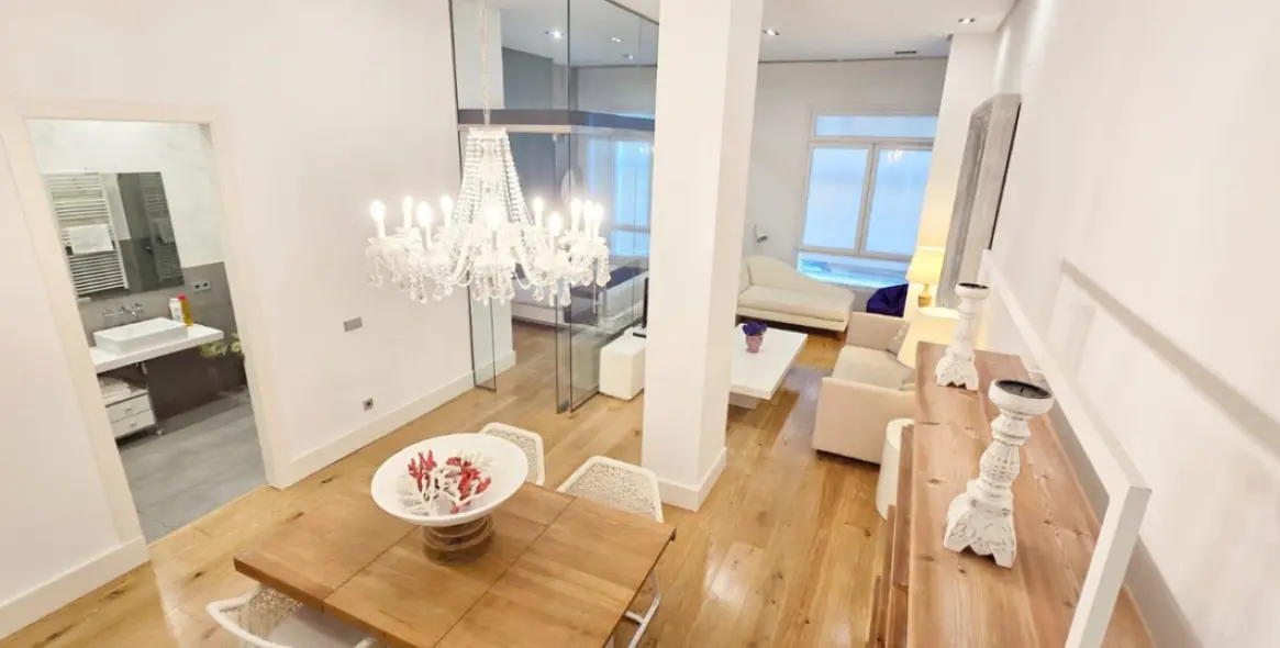 Продажа апартаментов на среднем этаже в Málaga Centro 7