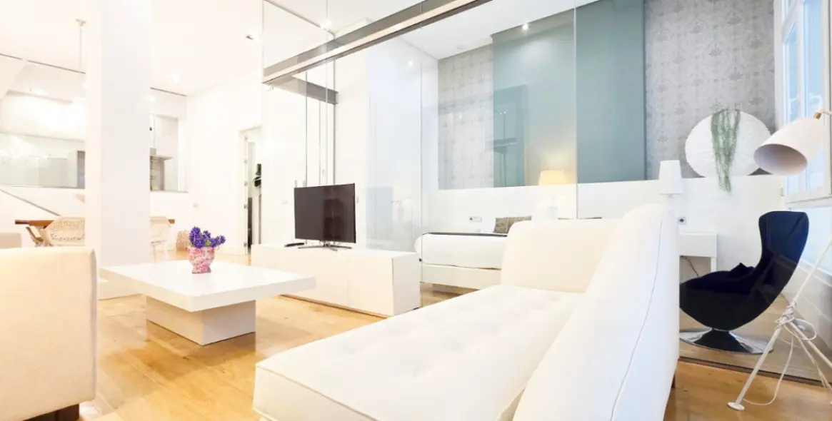 Продажа апартаментов на среднем этаже в Málaga Centro 13